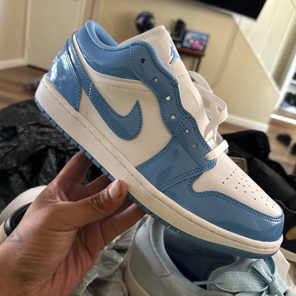 Jordan Blue and White Sneakers Classic Design